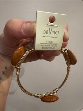 DaVinci Gold-Tone Wire Bracelet with Amber Stones